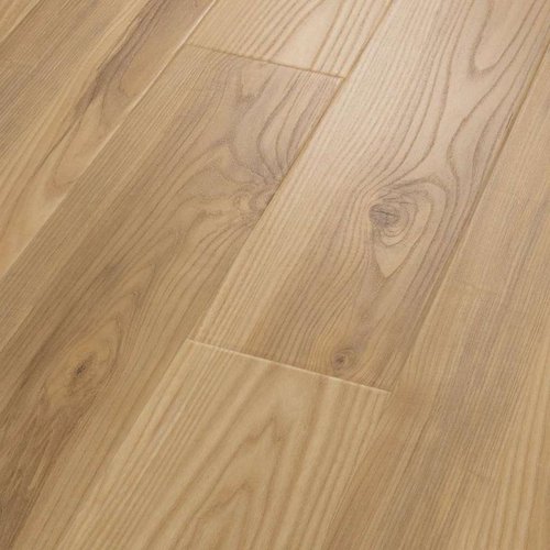 Natural Bevels are a new innovation that add a lot of realism to luxury planks.